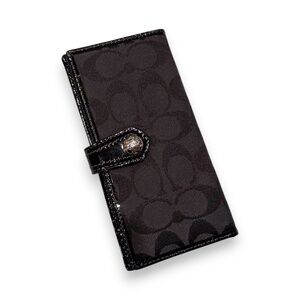 Coach Signature Black Checkbook Wallet – Classic & Functional